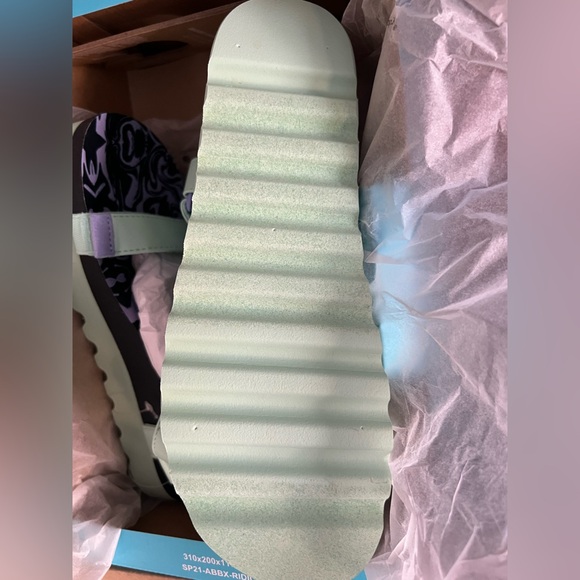 REEF Sanctuary Mint Green Platform Sandals, 9 - Picture 8 of 8